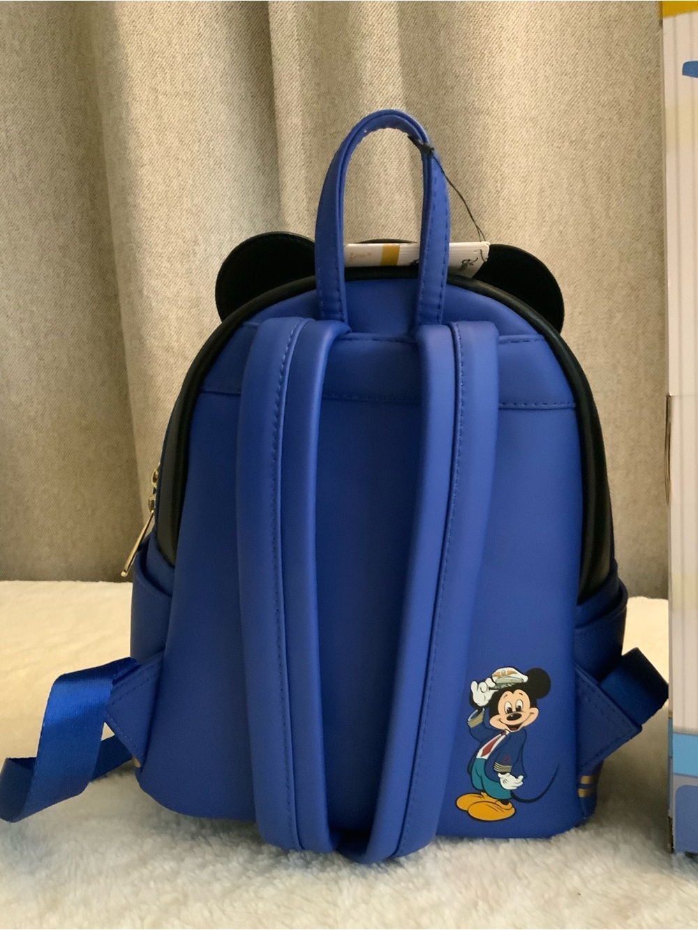 Loungefly Disney Mickey Mouse One : Walt’s Plane - Pilot Mickey Mouse & Plush - Picture 5 of 11